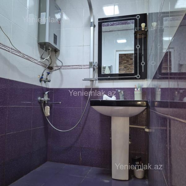 Satılır 5 otaqlı Bina evi menzil (Köhnə tikili), 100 m², 10-cu mikrorayon — Mənzil, Sumqayıt (7)