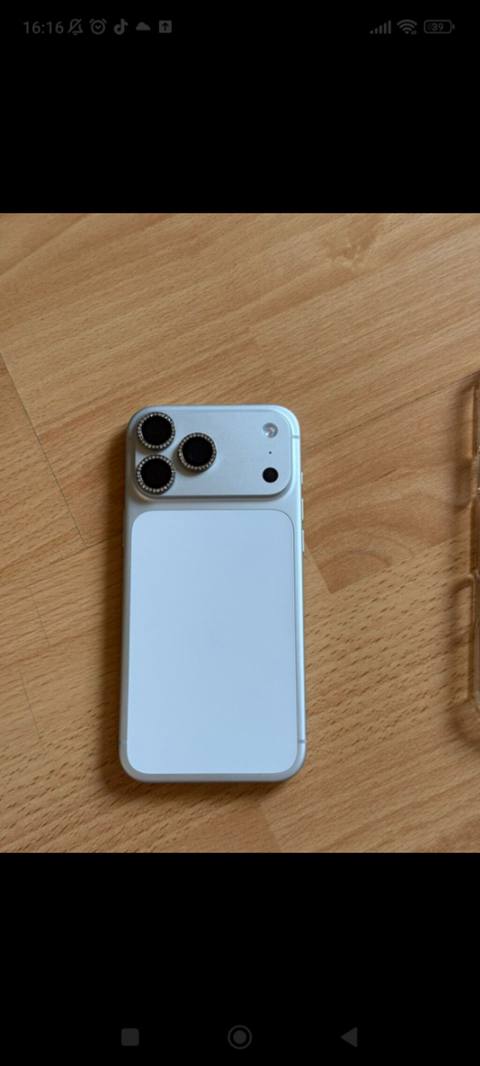 IPhone 17 Pro Max, 256 GB, White Titanium, Barmaq izi, Face ID, Sənədlərlə — Baku