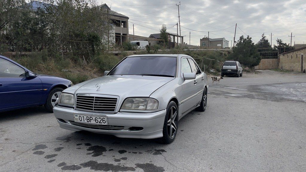 Mercedes C 180, 1.8 L, 1994 il, 626 000 km 01-BP-626 — Avtomobillər, Bakı