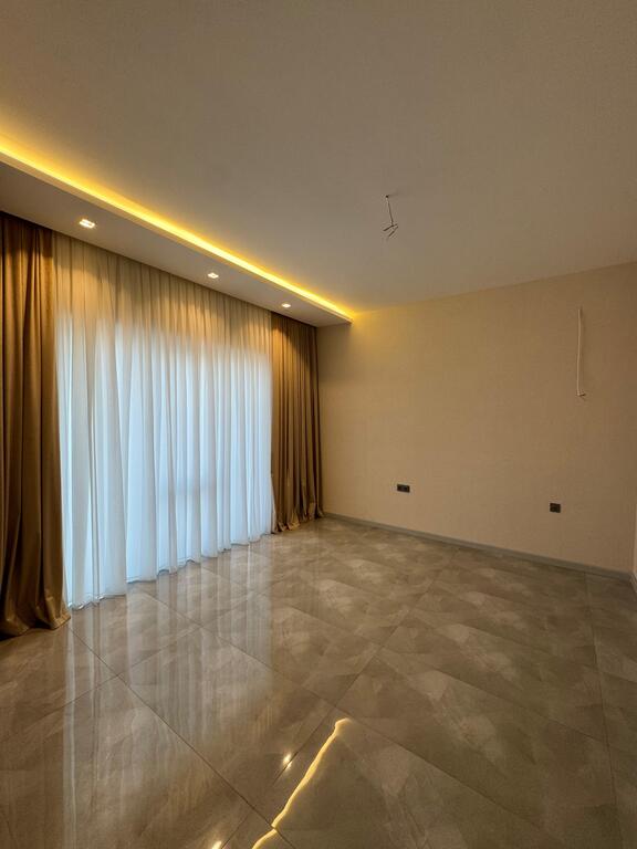 Satılır 4 otaqlı həyət evi/bağ evi 180 m² — Ev, villa, Bakı (8)