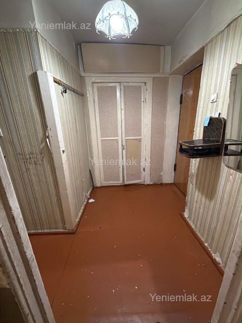 Satılır 2 otaqlı Bina evi menzil (Köhnə tikili), 56 m², 1-ci mikrorayon — Sumqayıt