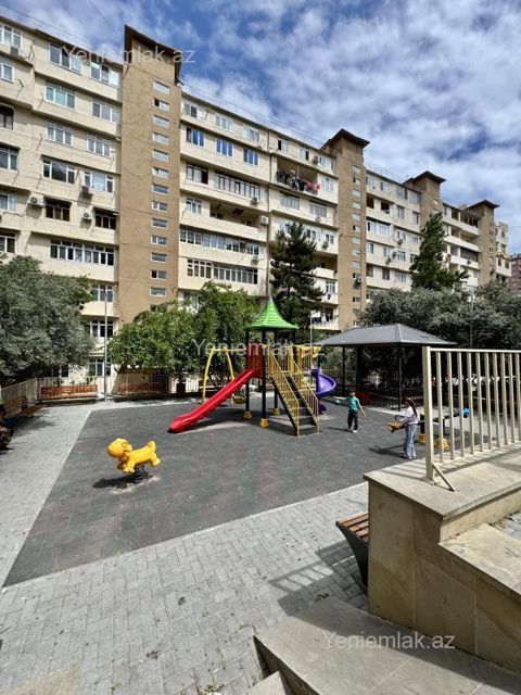 Satılır 2 otaqlı Bina evi menzil (Köhnə tikili), 48 m², Yasamal rayonu — Bakı