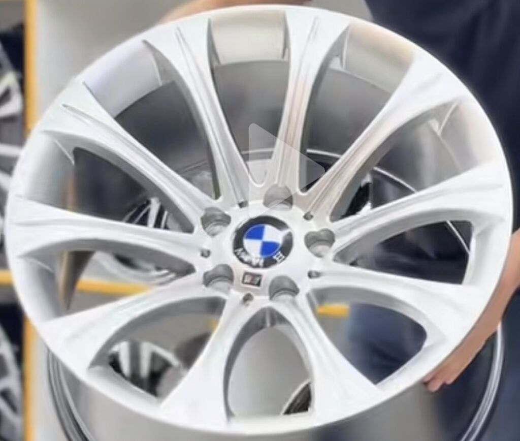Məhsul: BMW üçün yüngül lehimli disk dəsti - Model: BMW stil — Diskləri, Xırdalan (2)