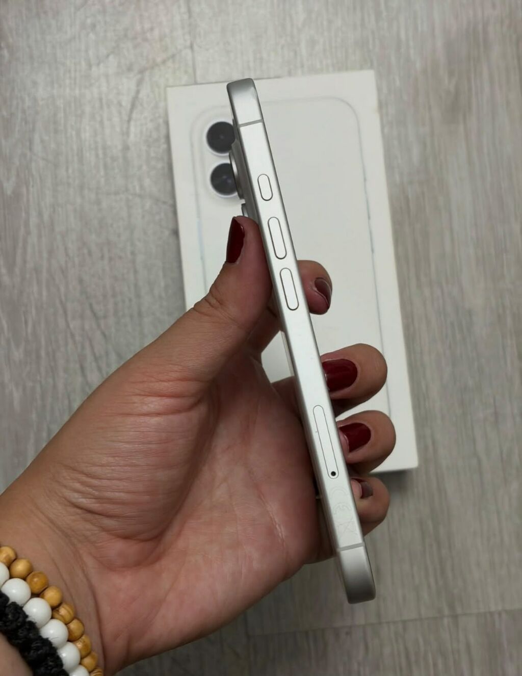 IPhone 16, 128 GB, Ağ, Zəmanət, Simsiz şarj, Face ID — Apple iPhone, Bakı (5)