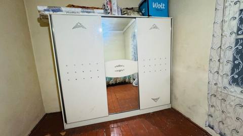 İşlənmiş, 3 qapılı, Güzgülü, Ağ, Kupe, Düz dolab — Xırdalan