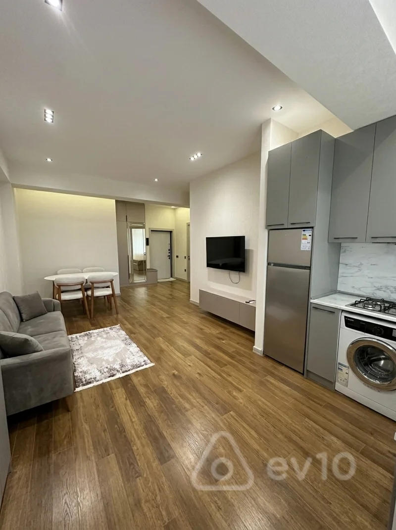 2 otaqlı mənzil, 55 m², Tofiq Abbasov küçəsi — kirayə — Bakı