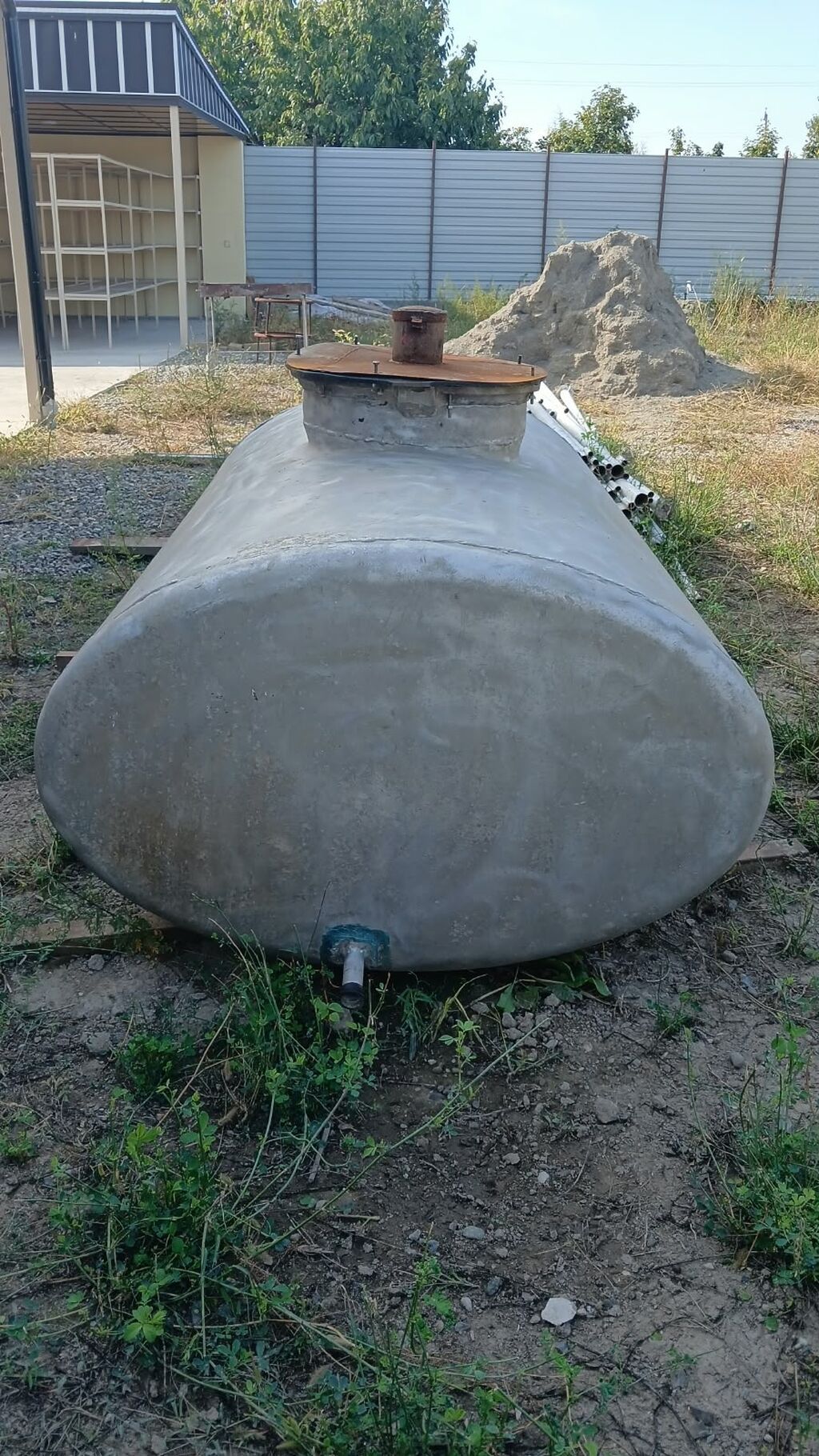 Metall yanacaq/su çəni - Material: qalın divarlı metal (polad) — Su çənləri, kanisterləri, bochkalar, Gəncə