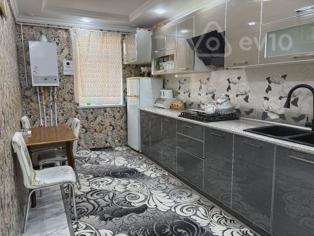 Satılık 4 odalı daire (eski bina), 90 m² — Mənzil, Bakı (3)