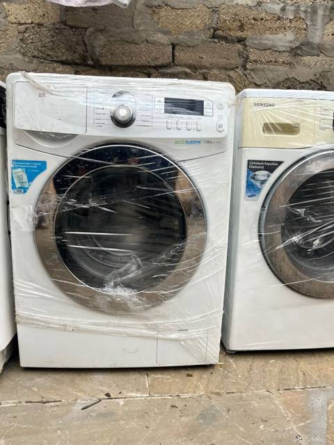 Samsung EcoBubble paltaryuyan maşın - Yükləmə: 7 kq - Ön yükləməli — 220 ₼ · Bakı · Çamaşır maşınları Samsung EcoBubble paltaryuyan maşın - Yükləmə: 7 kq - Ön yükləməli — Bakı