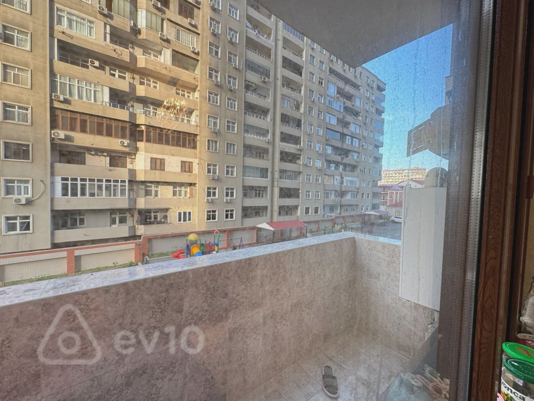 For sale: 3-room apartment (new building), 107 m² — Mənzil, Bakı (12)