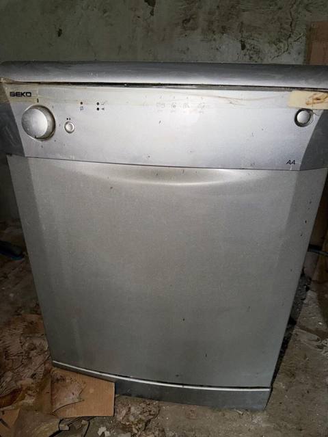 Beko qabyuyan maşın – sərbəst quraşdırılan, tam ölçülü model (təxminən — 100 ₼ · Bakı · Qab yuyucu maşınlar Beko qabyuyan maşın – sərbəst quraşdırılan, tam ölçülü model (təxminən — Bakı