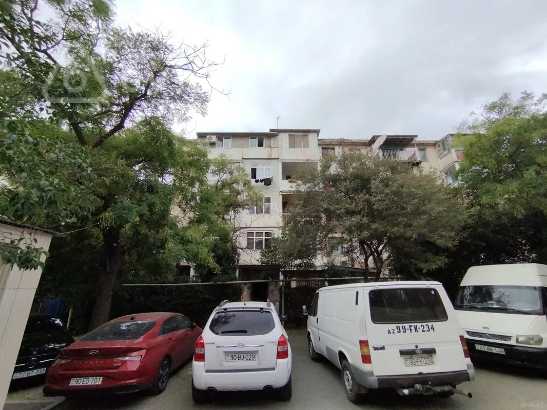 3 otaqlı mənzil, 70 m², Abbas Mirzə Şərifzadə küçəsi — Bakı