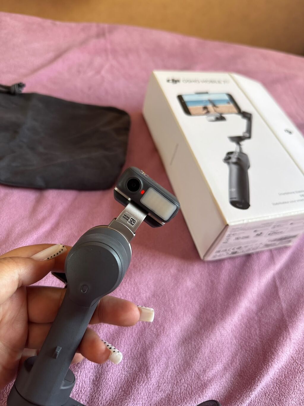 DJI Osmo Mobile 7 Pro – smartfon stabilizatoru Xüsusiyyətlər: - 3 — Tripod, steadicam, video işıq, Güzdək (4)