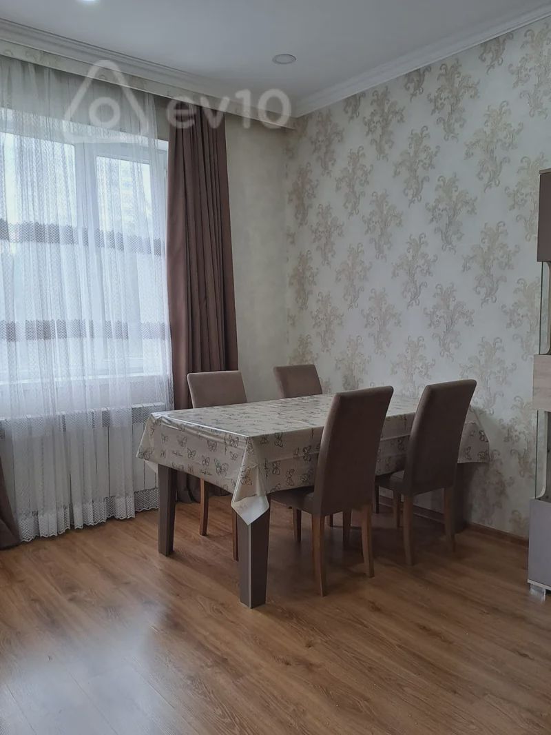 For rent: 2-room apartment (old building), 70 m² — Mənzil, Bakı (3)