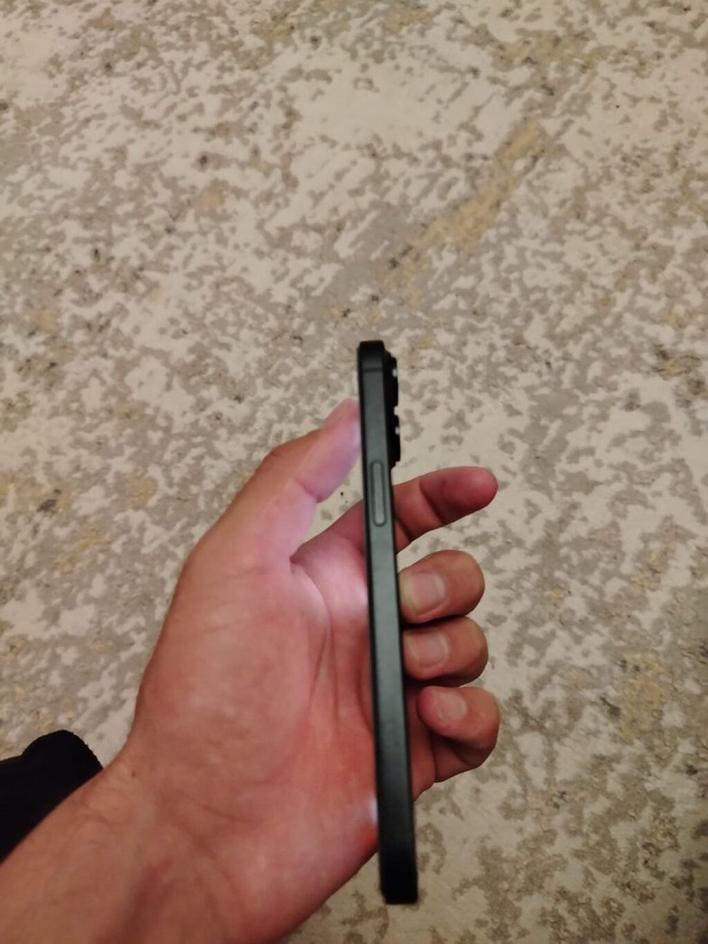 IPhone 15, Qara, Simsiz şarj — Apple iPhone, Masazır (3)