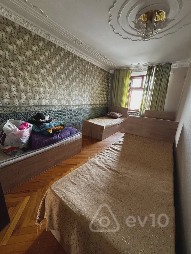 For rent: 2-room apartment (old building), 70 m² — Mənzil, Bakı (11)