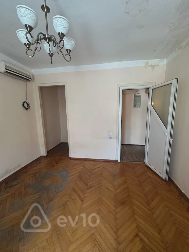 For sale: 3-room apartment (old building), 72 m² — Mənzil, Bakı (10)