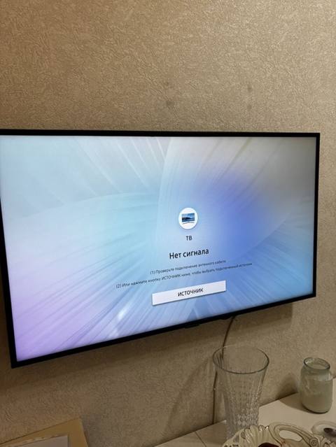 Divar asqısı ilə quraşdırılmış düz ekran televizor. Xüsusiyyətlər — Bakı