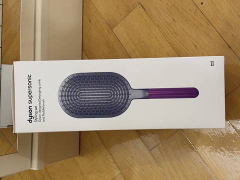 Dyson Daraq seti, golden rose — 35 ₼ · Bakı · Saç qayığı Dyson Daraq seti, golden rose — Bakı