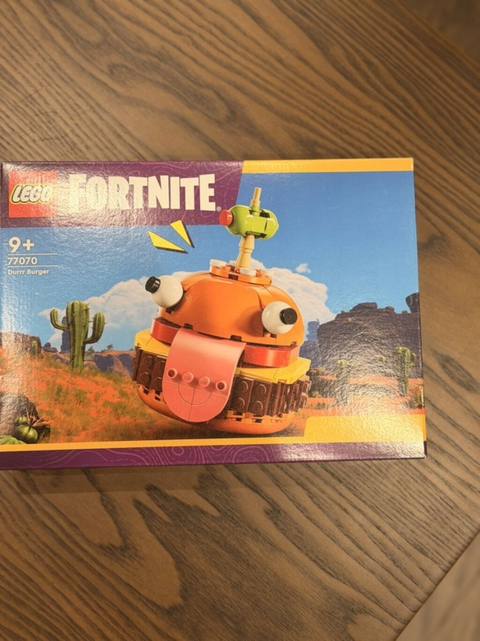 Məhsul: Lego Fortnite – “Durrr Burger” konstruksiya dəsti Model — Bakı