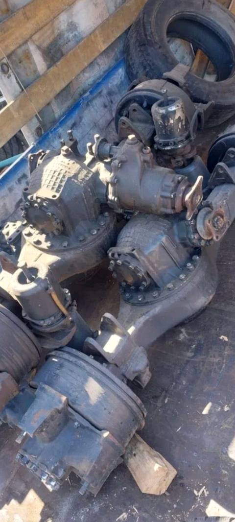 Kamaz ucun kampilekt arxa most reduktorla bir yerde — Beyləqan