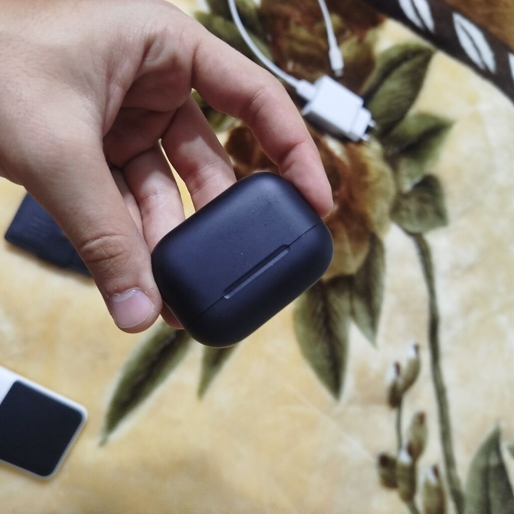 İşlənmiş Simsiz (Bluetooth) Qulaqcıqlar, Apple, rəng - Qara — Qulaqcıqlar, Bakı (2)