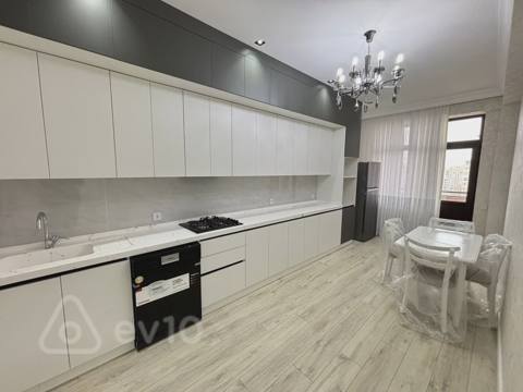 3 otaqlı mənzil, 155 m², Tebriz kuc — kirayə — Bakı