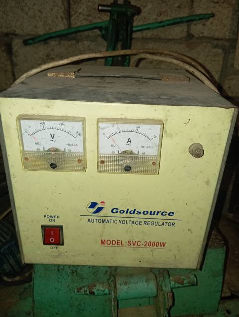 Goldsource Automatic Voltage Regulator – Model: SVC-2000W - Güc — 100 ₼ · Saatlı · Gərginlik stabilizatoru Goldsource Automatic Voltage Regulator – Model: SVC-2000W - Güc — Saatlı
