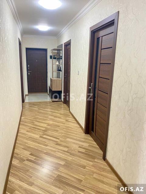 Köhnə tikili Satılır Sumqayıt, 17 ci mikrorayon, 5 otaq, 105 m² — Sumqayıt
