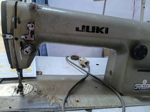 Juki DDL-555 S düz tikiş üçün sənaye tikiş maşını - Brend/model: Jukı — Bakı