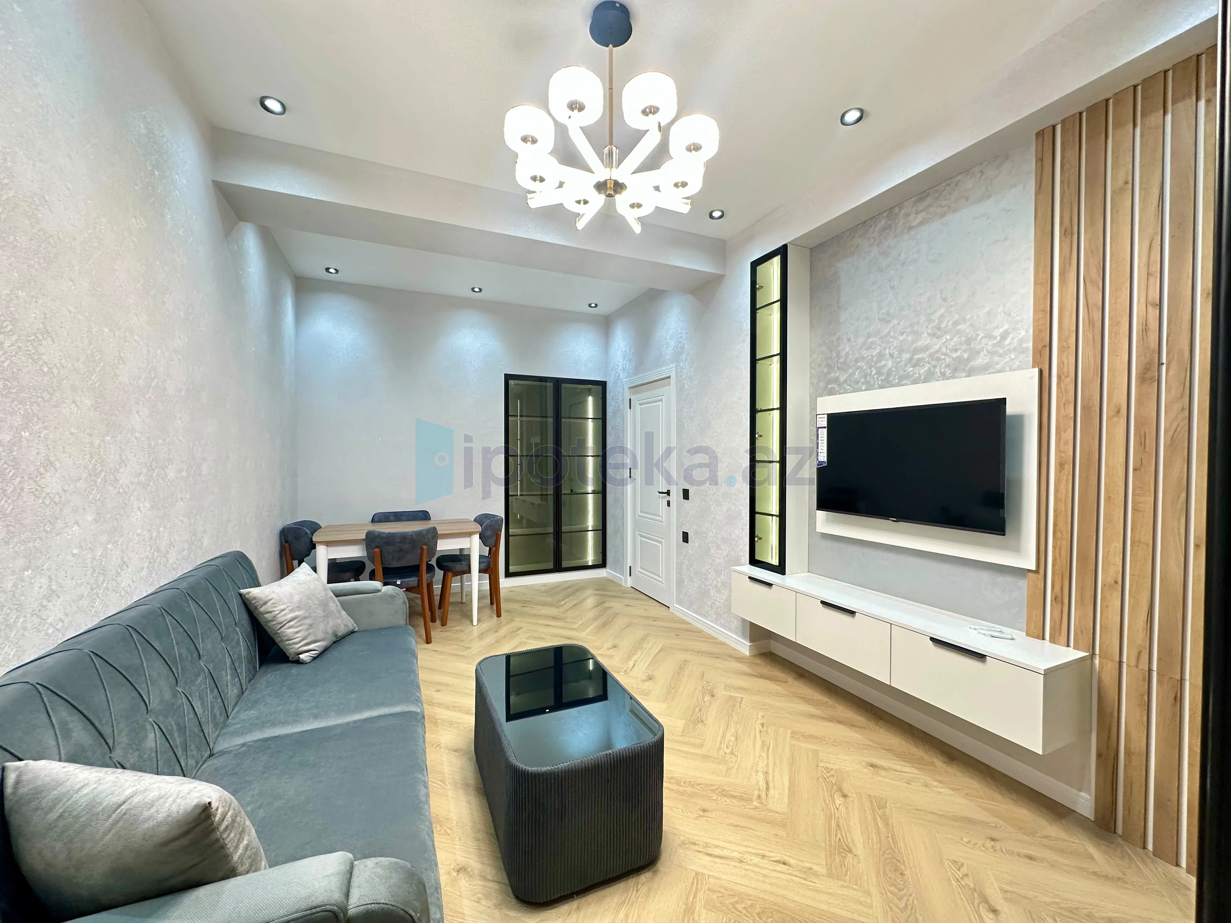 Satılır: 2 Otaq, Yeni tikili, Nizami r., 8-ci km q., 52.00 m² — Bakı