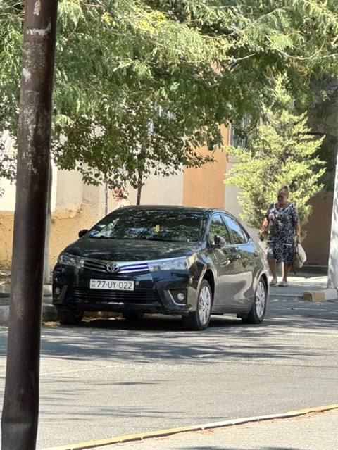 Toyota Corolla: 1.6 l 2014 il Sedan — 22 000 ₼ · Sumqayıt · Avtomobillər Toyota Corolla: 1.6 l 2014 il Sedan — Sumqayıt