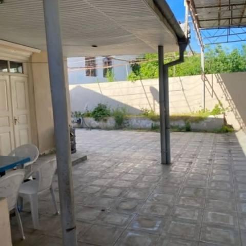 3 otaqlı, 300 kv. m, Kredit yoxdur, Orta təmir — 80 000 ₼ · Gəncə · Ev, villa 3 otaqlı, 300 kv. m, Kredit yoxdur, Orta təmir — Gəncə