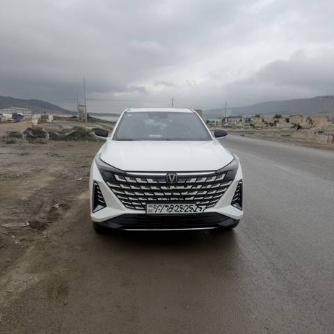 Changan Unı-z – müasir dizaynlı, şəhər və uzun məsafələr üçün — Bakı