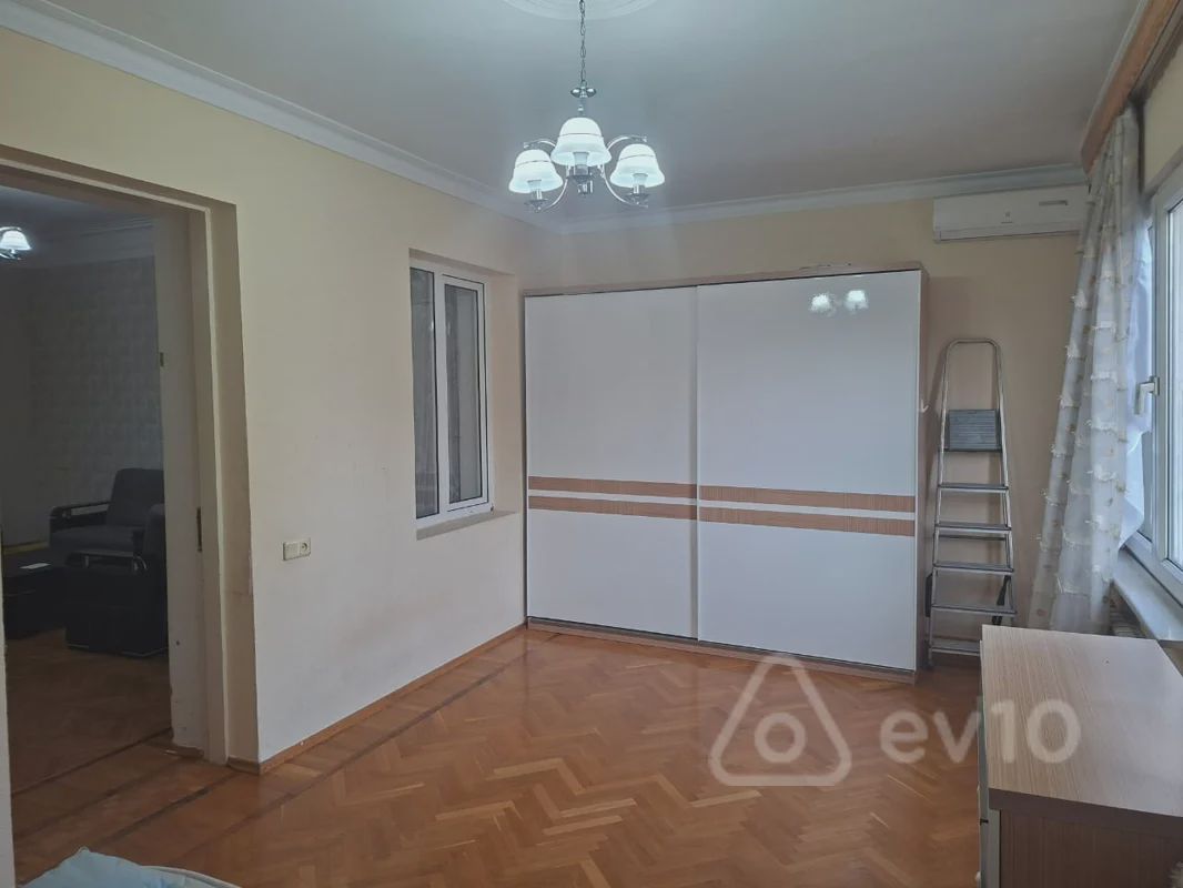 For sale: 3-room apartment (old building), 80 m² — Mənzil, Bakı (9)