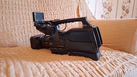 Sony HVR‑HD1000E peşəkar video kamera - Format: HDV 1080i - Sensor — Gəncə
