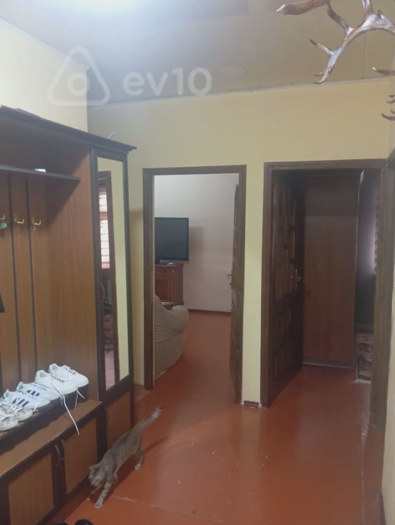 For sale: 4-room apartment (old building), 95 m² — Mənzil, Bakı (4)