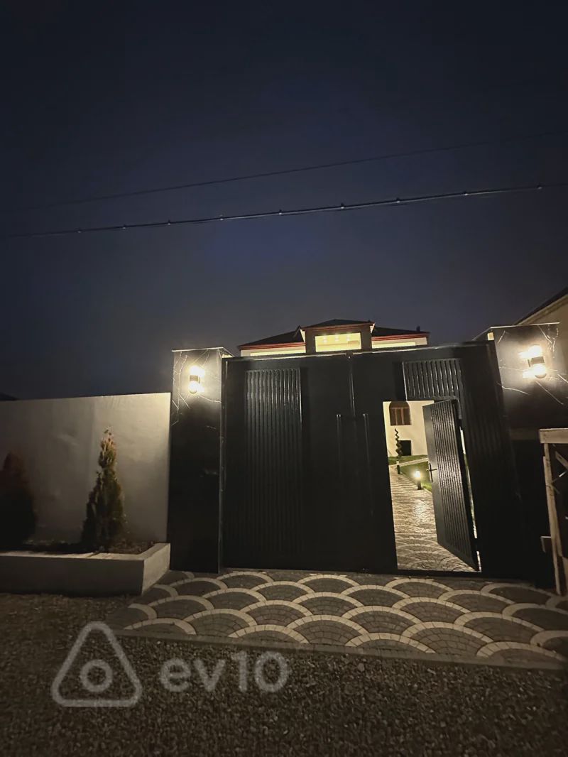 6 otaqlı həyət evi, 300 m², Saray qəs — Ev, villa, Bakı (7)