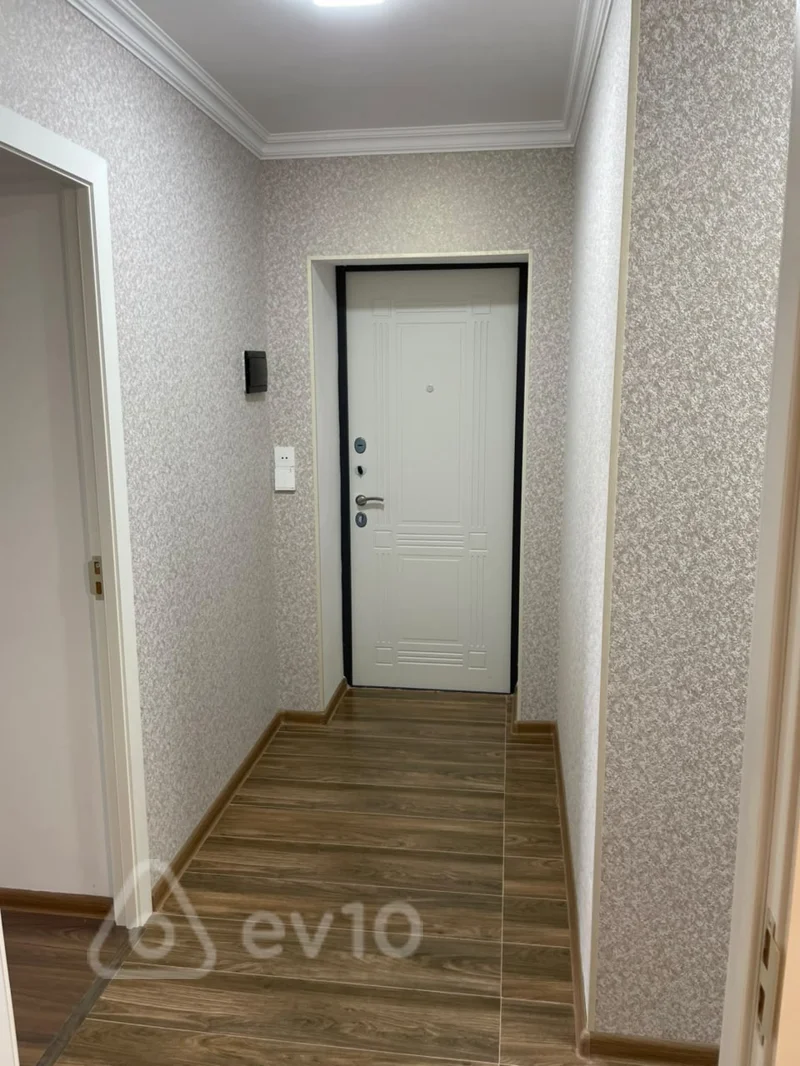 3 otaqlı mənzil, 65 m², Abbas Mirzə Şərifzadə küçəsi — Bakı