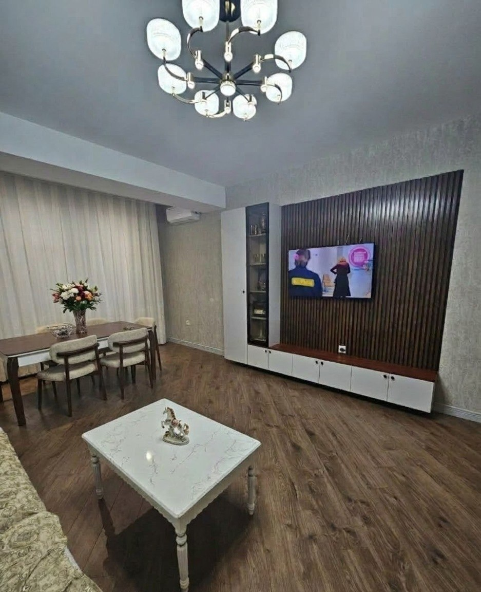 3 otaqlı mənzil 118 m² kirayə verilir Bakı, Nəsimi r — Emlak