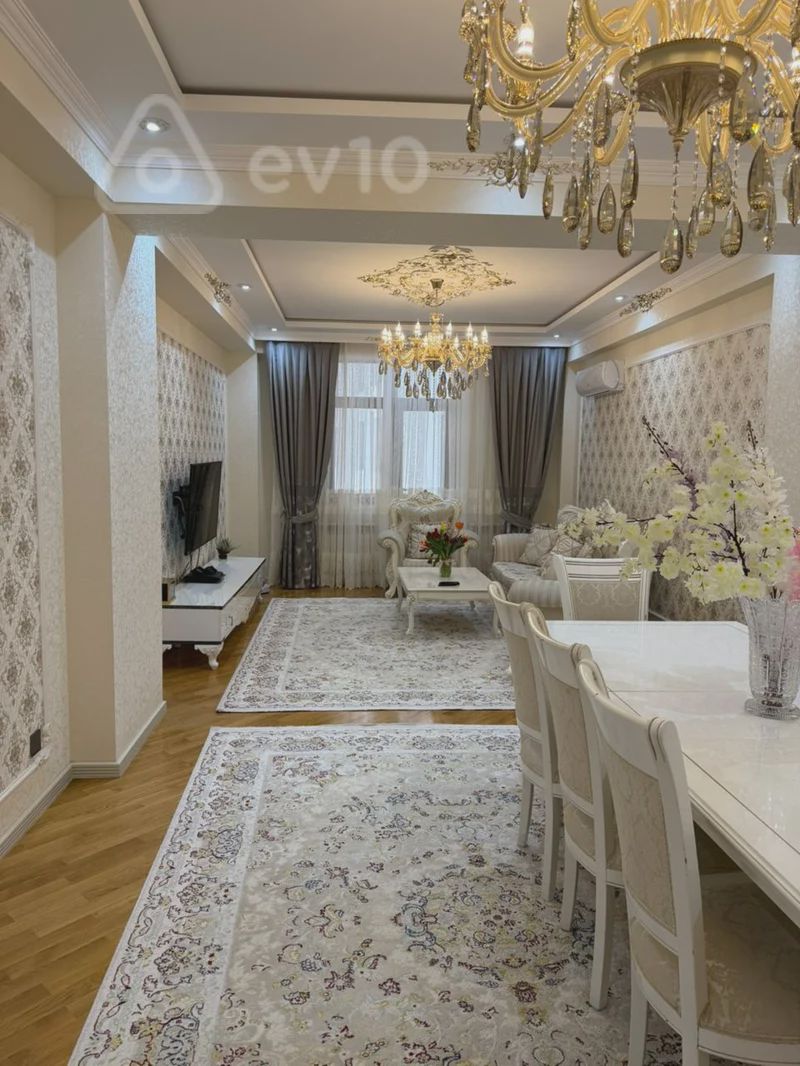 For sale: 4-room apartment (new building), 161 m² — Mənzil, Bakı (2)