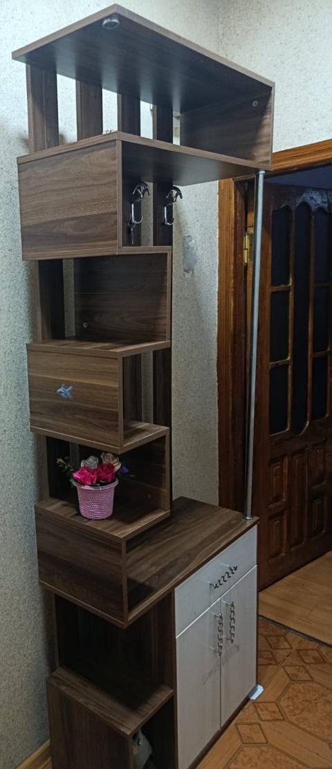 Dehliz dolabi 140azn 9cu mkr 2116 8648 leli — Digah