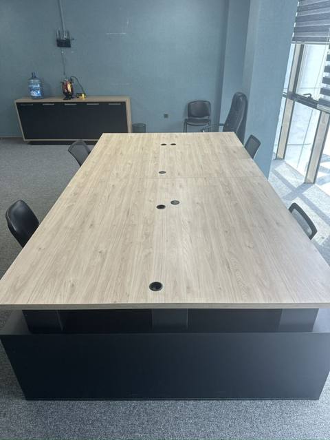 Ofis üçün böyük ölçülü modular iş masası dəsti - 6–8 nəfərlik — 150 ₼ · Bakı · Ofis mebeli Ofis üçün böyük ölçülü modular iş masası dəsti - 6–8 nəfərlik — Bakı