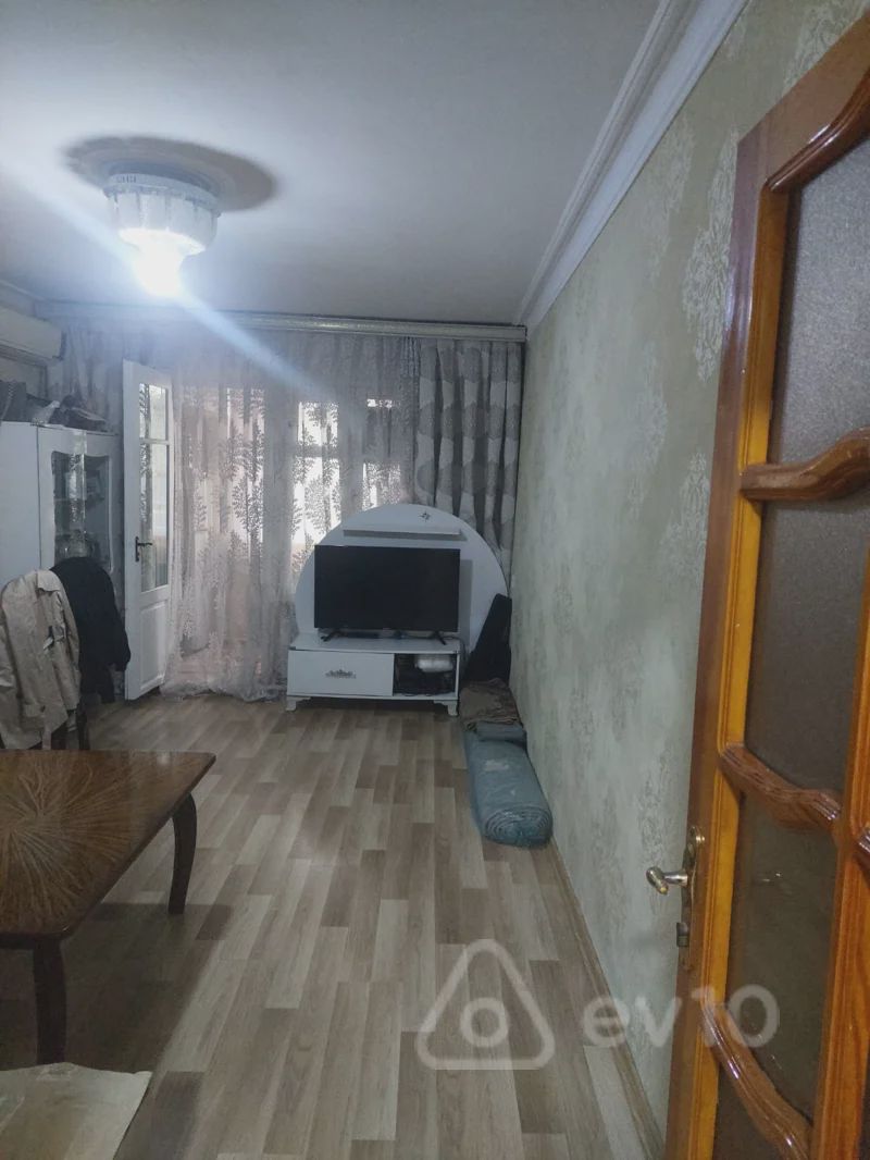 For rent: 2-room apartment (old building), 55 m² — Mənzil, Bakı (4)
