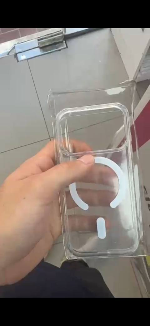 Salam. Sizə iPhone üçün korpuslar təklif etmək istəyirəm. Hər biri 12 — 12 ₼ · Bakı · Çexollər Salam. Sizə iPhone üçün korpuslar təklif etmək istəyirəm. Hər biri 12 — Bakı