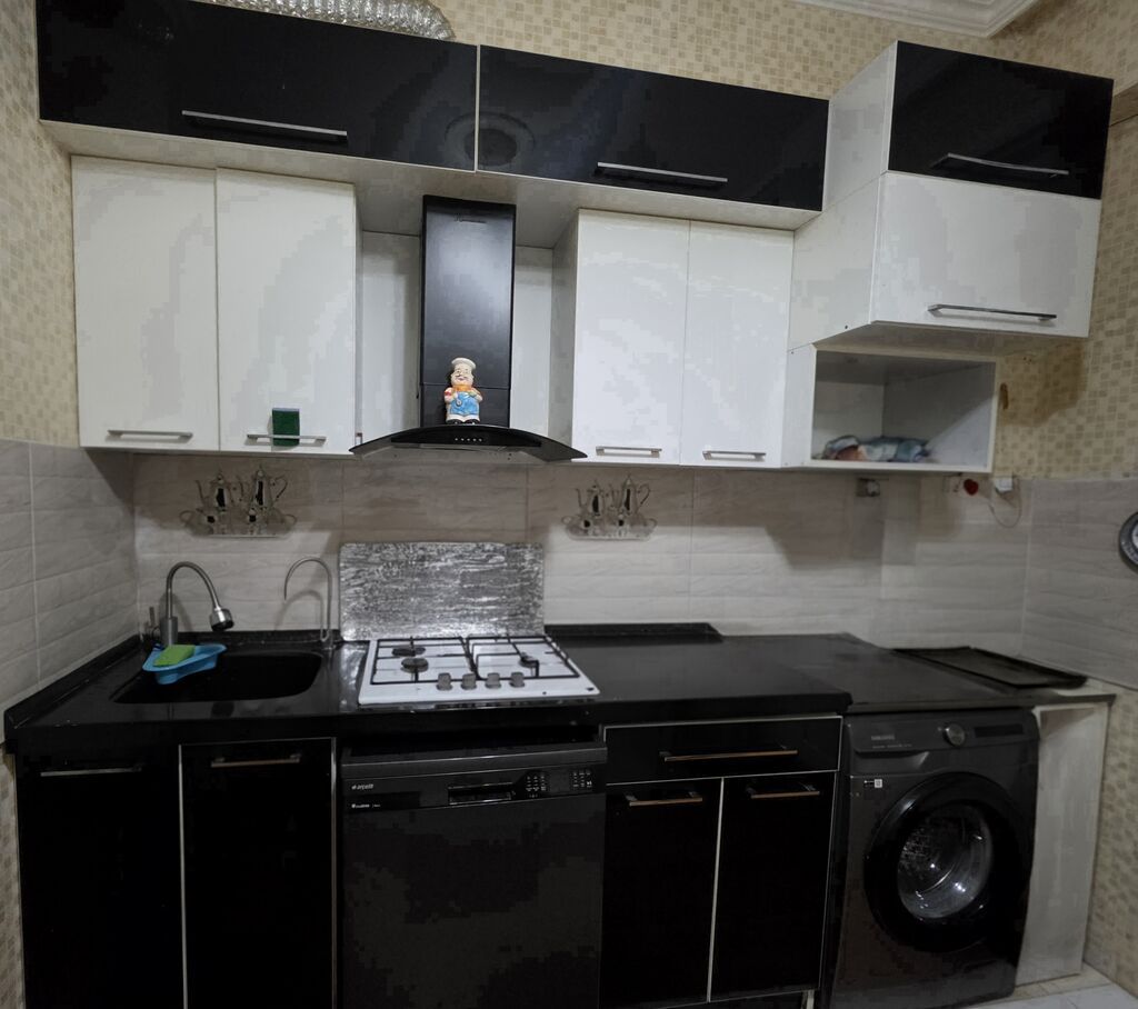 Metbex mebeli satilir — Mətbəx mobilyası, Bakı