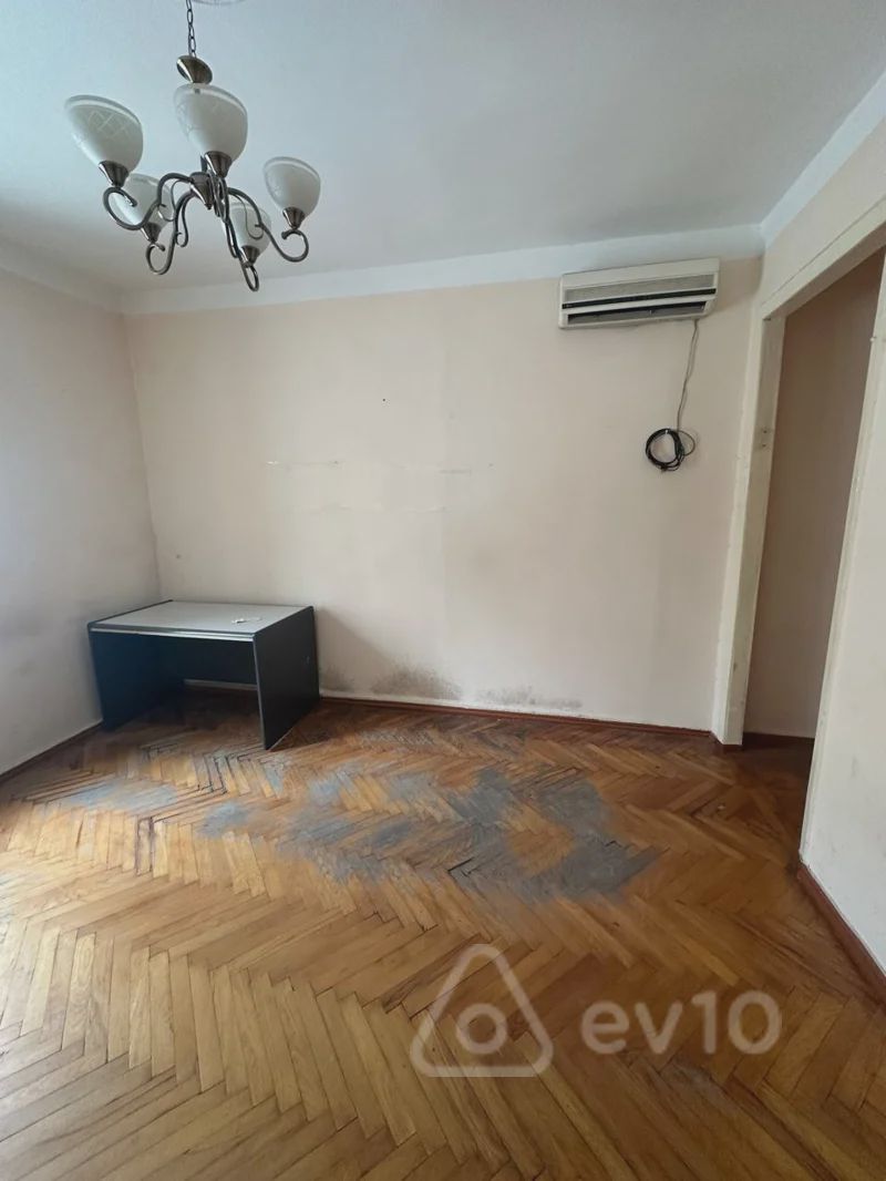 For sale: 3-room apartment (old building), 72 m² — Mənzil, Bakı (8)