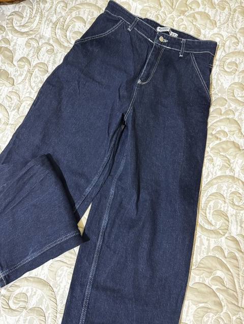 Geniş kəsimli tünd mavi cins şalvar - Material: sıx toxumalı denim — 10 ₼ · Bakı · Jins Geniş kəsimli tünd mavi cins şalvar - Material: sıx toxumalı denim — Bakı