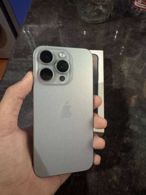 IPhone 15 Pro, 128 GB, Gümüşü, Face ID — Yevlax