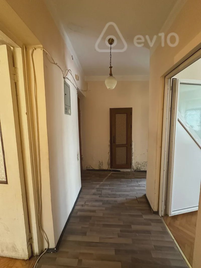 For sale: 3-room apartment (old building), 72 m² — Mənzil, Bakı (9)